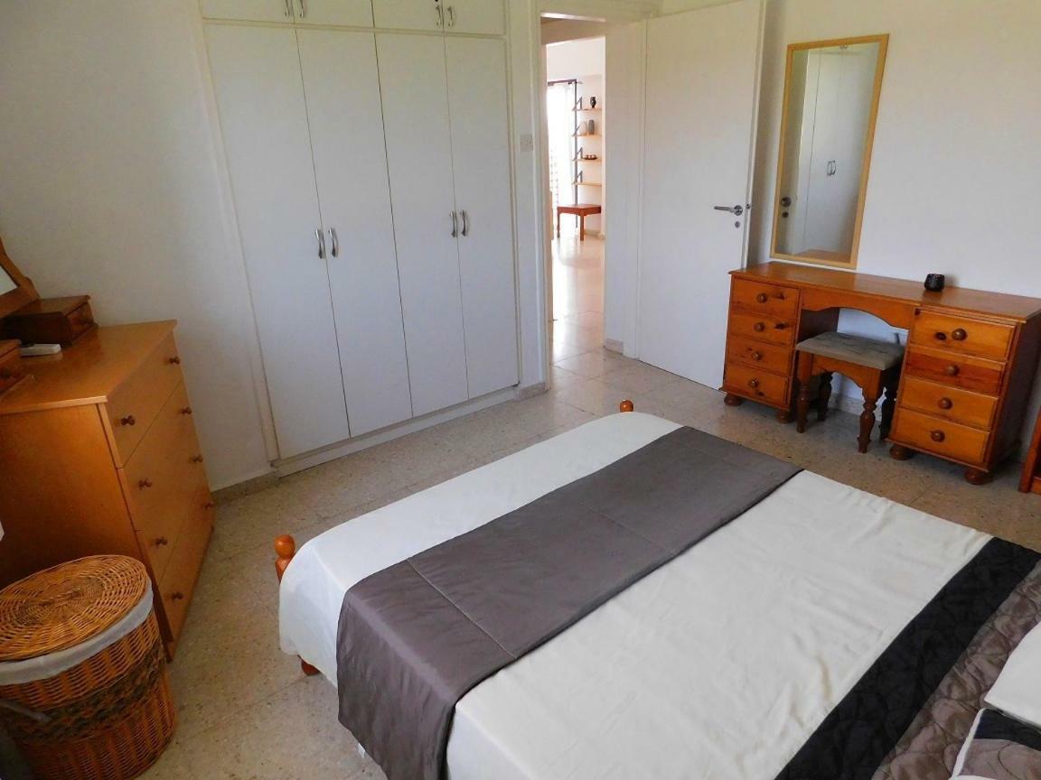 Sea View Apartment, Close To Amenities Appartement