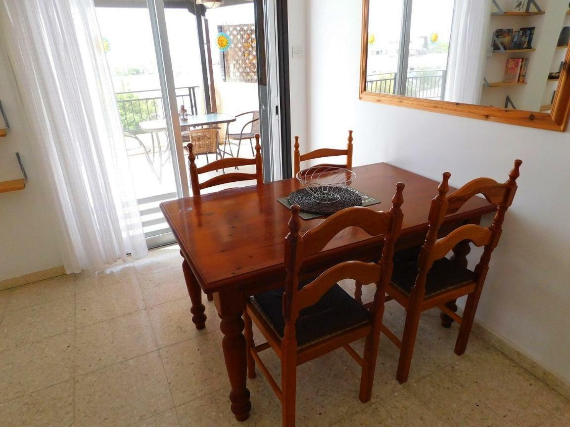Sea View Apartment, Close To Amenities * Paphos
